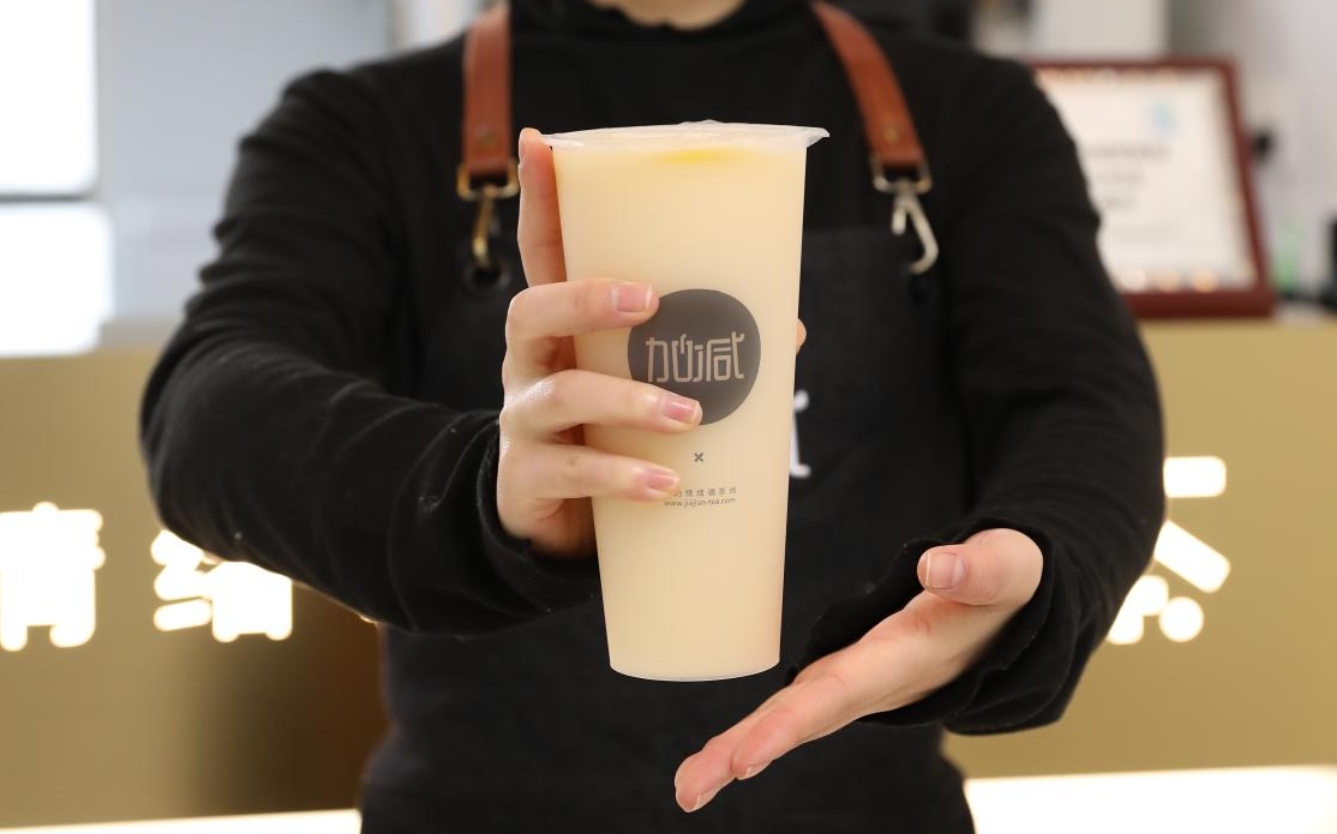 星空·综合体育茶饮：三四线的茶饮市场有什么特点
